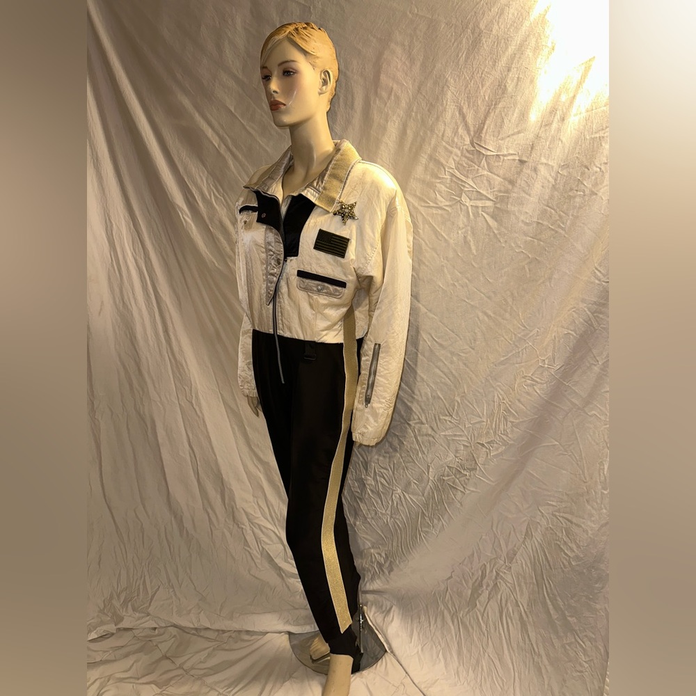 Nils Ski Suit with stirrupss and Thinsulate thermal insulation snowsuit skisuit